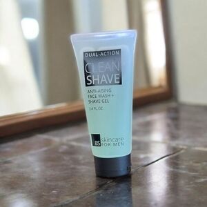 Clean Shave Anti-Aging Face Wash And Shave Gel For Men